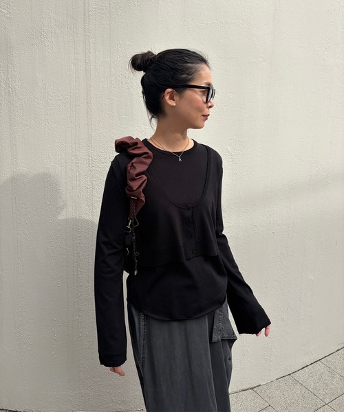 Ameri（アメリ）の「LOW BASIC LONG SLEEVE KNIT TOP（ニット/セーター・レディース・グリーン系その他/ベージュ/ブラック/グレー・FREE）」の15枚目の写真