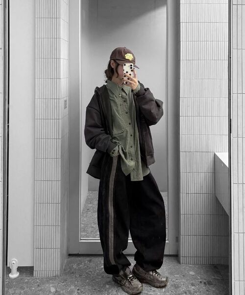 GAKKAI UNIONS(ガッカイユニオンズ)の「ボタンインサイドアウトバルーンデニムパンツブラック(デニムパンツ・メンズ・その他・MEDIUM/LARGE/SMALL)」の2枚目の写真