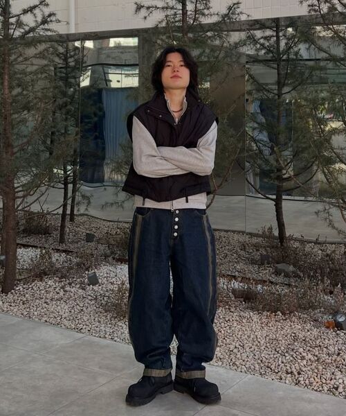 GAKKAI UNIONS(ガッカイユニオンズ)の「ボタンインサイドアウトバルーンデニムパンツブラック(デニムパンツ・メンズ・その他・MEDIUM/LARGE/SMALL)」の5枚目の写真