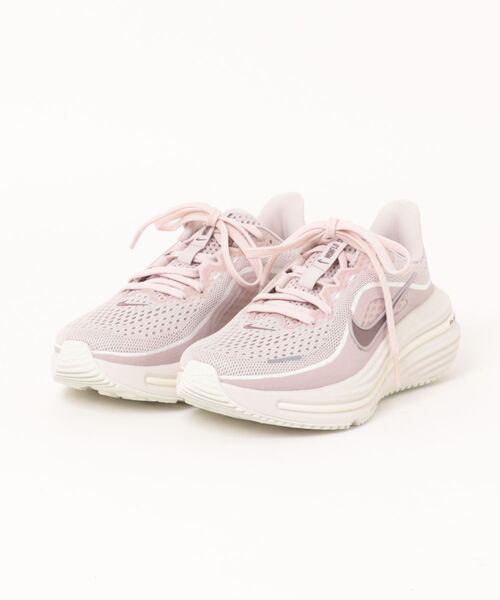 NIKE（ナイキ）の「《NIKE》ウィメンズ　エア　ウィンフロ　１２（スニーカー・レディース・ホワイト系その他2/ブラック×ブラック/ブラック×ホワイト/ホワイト系その他/レッド系その他/ホワイト×ブラック・23.0cm/24.5cm/24.0cm/23.5cm/25.0cm/22.5cm）」の6枚目の写真