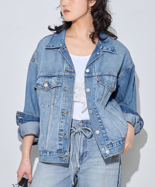 journal standard L'essage(ジャーナルスタンダードレサージュ)の「【LEVI'S/リーバイス】 WOMEN'S 90S TRUCKER:Gジャン(デニムジャケット・レディース・サックスブルー・SMALL)」の3枚目の写真
