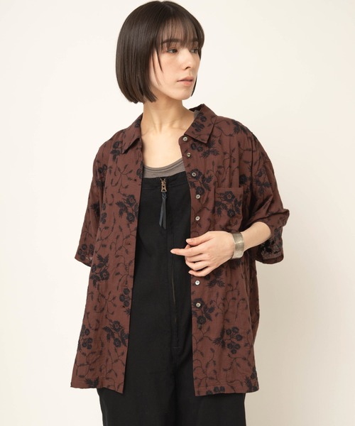 RNA-N(アールエヌエーエヌ)の「B2964 ボタニカル刺繍シャツ(シャツ/ブラウス・レディース・キナリ/ブラウン/グレイッシュベージュ・FREE)」の20枚目の写真