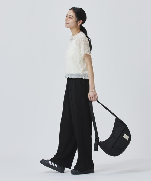 adidas(アディダス)の「【別注】アディダス adidas W SMOCKED SS TEE AP 限定コラボ(Tシャツ/カットソー・レディース・ブルー/オフホワイト/ブラック・S/M/L/XL)」の8枚目の写真