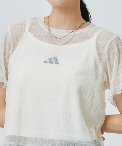 adidas(アディダス)の「【別注】アディダス adidas W SMOCKED SS TEE AP 限定コラボ(Tシャツ/カットソー・レディース・ブルー/オフホワイト/ブラック・S/M/L/XL)」の10枚目の写真