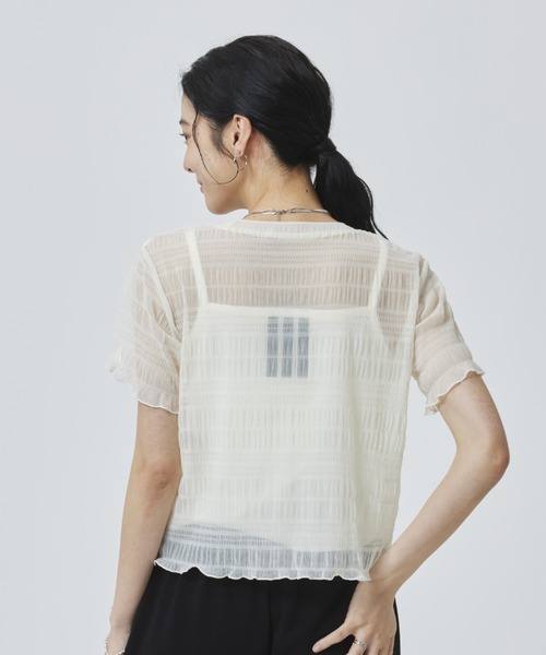adidas(アディダス)の「【別注】アディダス adidas W SMOCKED SS TEE AP 限定コラボ(Tシャツ/カットソー・レディース・ブルー/オフホワイト/ブラック・S/M/L/XL)」の6枚目の写真