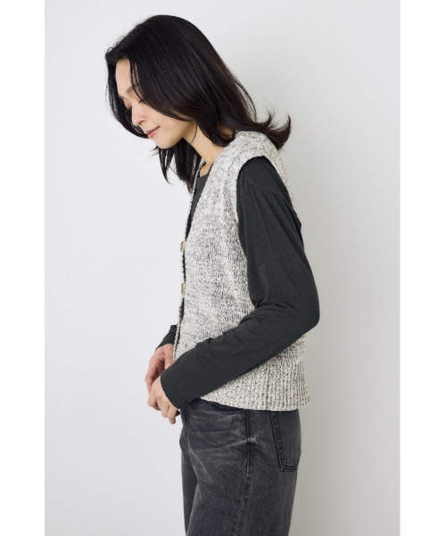 AZUL by moussy(アズールバイマウジー)の「テープヤーンニットジレ(ベスト・レディース・ブラウン/ホワイト系その他/アイボリー・MEDIUM/SMALL)」の13枚目の写真
