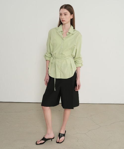 GENERAL IDEA（ジェネラルアイデア）の「【GENERAL IDEA】ベルト付きピンタックシャツ / BELTED PINTUCK SHIRT（シャツ/ブラウス・レディース・ブラック/ホワイト/ライトグリーン・S/M/L）」の6枚目の写真