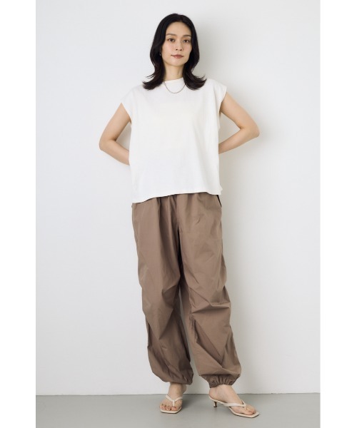 AZUL by moussy(アズールバイマウジー)の「【セットアップ対応】ノースリーブトップス カットトップス 夏服 秋服 春服(Tシャツ/カットソー・レディース・ライトブラック/ベージュ/オフホワイト/ブルー・SMALL/MEDIUM)」の9枚目の写真