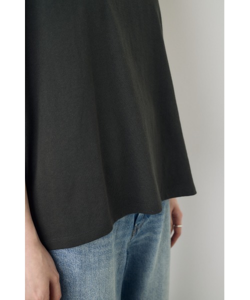 AZUL by moussy(アズールバイマウジー)の「【セットアップ対応】ノースリーブトップス カットトップス 夏服 秋服 春服(Tシャツ/カットソー・レディース・ライトブラック/ベージュ/オフホワイト/ブルー・SMALL/MEDIUM)」の21枚目の写真