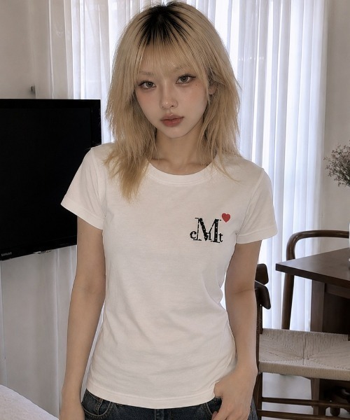 A'GEM/9 × .kom 『MUCENT/ムセント』 LOVRITS MINI HEART LOGO R-NECK