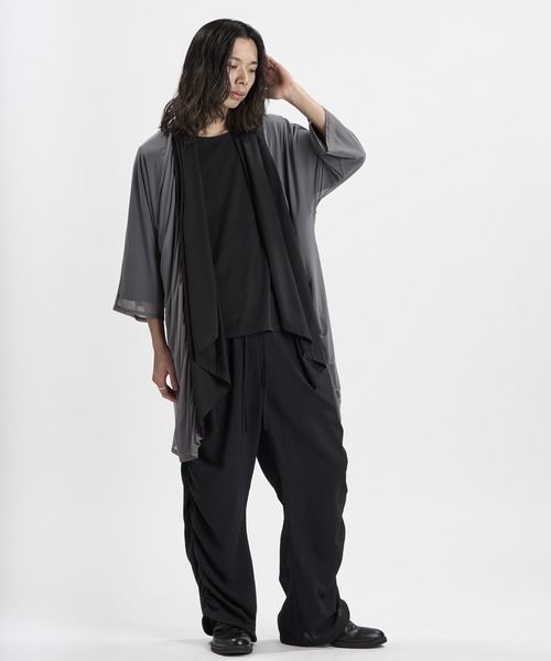 NO ID.(ノーアイディ)の「【NO ID.】Multi-WAY Layered Gown / マルチウェイ レイヤード ガウン(カーディガン/ボレロ・メンズ・ブラック/その他23・ONE SIZE)」の3枚目の写真