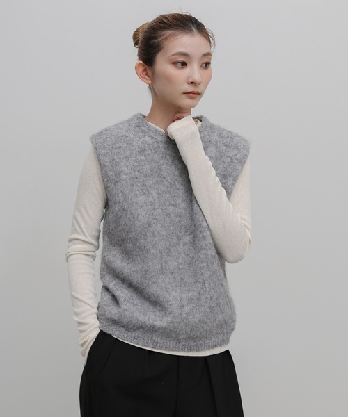 select MOCA(セレクトモカ)の「モヘア起毛ニットベスト(ベスト・レディース・グリーン/ブラウン/ブラック/オフホワイト/グレー・FREE)」の12枚目の写真