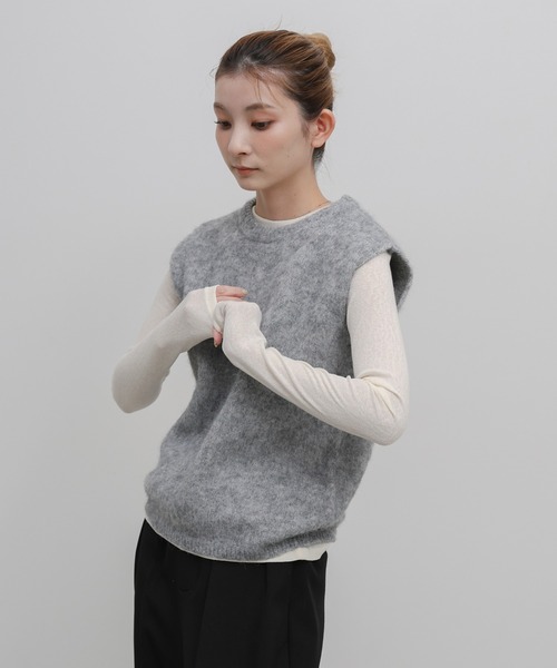 select MOCA(セレクトモカ)の「モヘア起毛ニットベスト(ベスト・レディース・グリーン/ブラウン/ブラック/オフホワイト/グレー・FREE)」の16枚目の写真