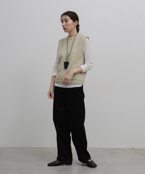 select MOCA(セレクトモカ)の「モヘア起毛ニットベスト(ベスト・レディース・グリーン/ブラウン/ブラック/オフホワイト/グレー・FREE)」の9枚目の写真