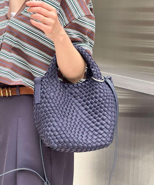 NOLLEY’S(ノーリーズ)の「メッシュトートバッグS(ショルダーバッグ・レディース・ベージュ系その他/ネイビー/グレイッシュブルー・FREE)」の2枚目の写真