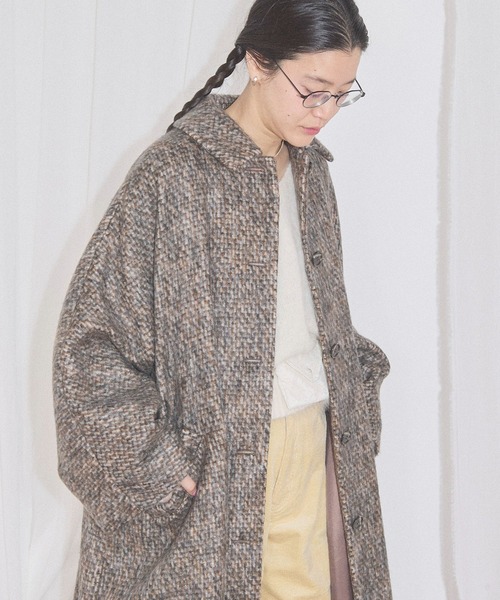 fig London(フィグロンドン)の「Phebe coat(ステンカラーコート・レディース・ベージュ/ブラック/ダークブラウン・FREE)」の3枚目の写真
