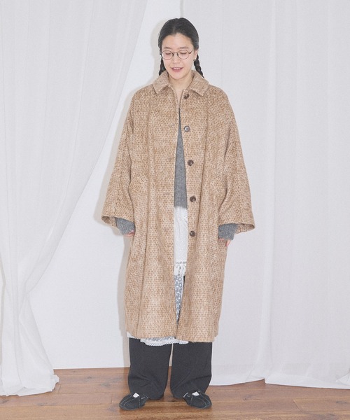 fig London(フィグロンドン)の「Phebe coat(ステンカラーコート・レディース・ベージュ/ブラック/ダークブラウン・FREE)」の9枚目の写真