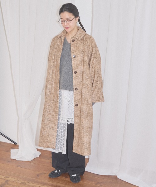 fig London(フィグロンドン)の「Phebe coat(ステンカラーコート・レディース・ベージュ/ブラック/ダークブラウン・FREE)」の22枚目の写真