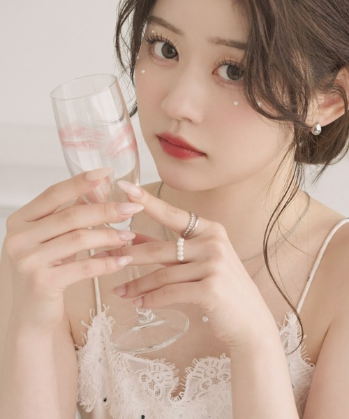 Ms.yuu by Nothing And Others(ミスユーバイナッシングアンドアザーズ)の「【りんかさん着用】Ms.yuu by Nothing And Others/淡水パールリング(リング・レディース・ゴールド/シルバー・FREE)」の1枚目の写真