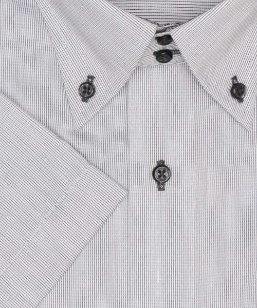 TOKYO SHIRTS(トウキョウシャツ)の「【超形態安定】【吸水速乾】 形態安定ノンアイロン ドゥエボットーニ 半袖ビジネスワイシャツ(ビジネスシャツ・メンズ・グレー・首回り41cm/首回り42cm/首回り43cm/首回り37cm/首回り39cm)」の3枚目の写真