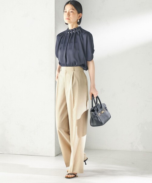 SHIPS(シップス)の「〈洗濯機可能/接触冷感/吸水速乾〉FUNCTION セミワイド パンツ(セットアップ対応可)(スラックス・レディース・ベージュ/ネイビー・36/38/40)」の4枚目の写真