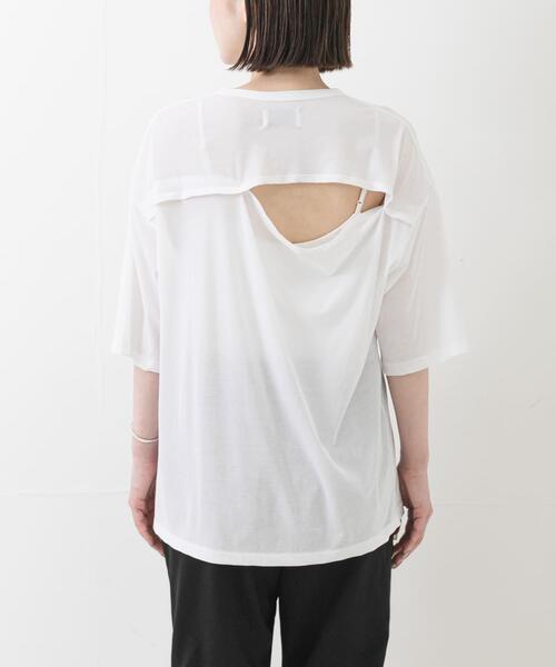 URBAN RESEARCH(アーバンリサーチ)の「new basic DISCOMFORT SLIT TOPS(Tシャツ/カットソー・レディース・ブラック/ホワイト・FREE)」の6枚目の写真