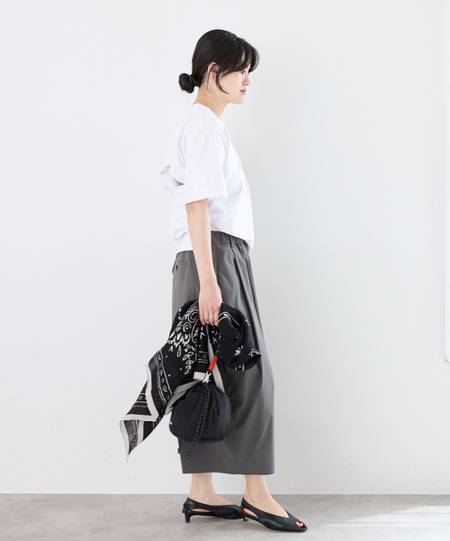 IENA(イエナ)の「FOLKIN' VIOLETTE ROOM BACK OPEN TEE Tシャツ FVR26411(Tシャツ/カットソー・レディース・ホワイト/ブルー・FREE)」の17枚目の写真