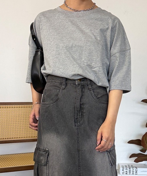 RCD(アールシーディー)の「ミニポケット付きオーバーサイズ無地Tシャツ(Tシャツ/カットソー・レディース・杢グレー/ブラック/オフホワイト・M)」の3枚目の写真