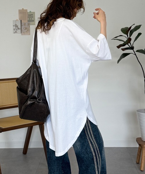 RCD(アールシーディー)の「ミニポケット付きオーバーサイズ無地Tシャツ(Tシャツ/カットソー・レディース・杢グレー/ブラック/オフホワイト・M)」の7枚目の写真