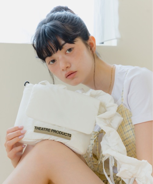 REMOON(リムーン)の「THEATRE PRODUCTS × REMOON シャーリングスクエアバック(ショルダーバッグ・レディース・ブラウン/ホワイト・FREE)」の11枚目の写真