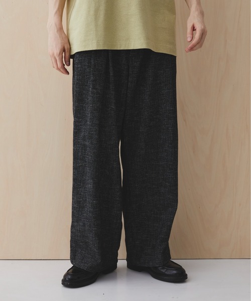 PUBLIC TOKYO(パブリックトウキョウ)の「トリプルタックワイドパンツ /夏服/ウエストゴム/ルーズ/ウォッシャブル(その他パンツ・メンズ・ブラック/マルチ・1/2)」の4枚目の写真