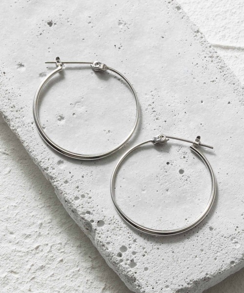 ISS(イズ)の「【金属アレルギー対応】ピアス 純チタン ニッケルフリー 日本製(ピアス(両耳用)・レディース・シルバー/ゴールド・FREE)」の2枚目の写真