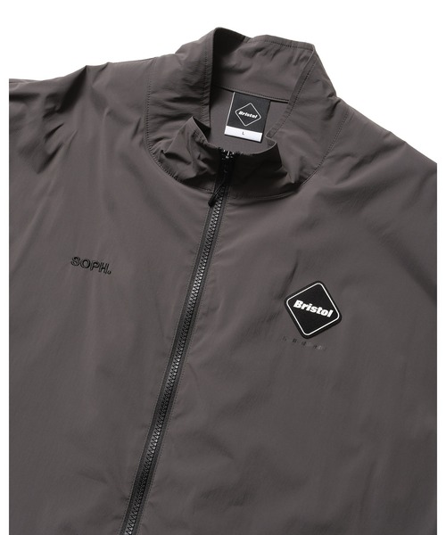 F.C.Real Bristol(エフシーレアルブリストル)の「CORDURA STRETCH VENTILATION BLOUSON(ブルゾン・メンズ・チャコールグレー/ブラック/グレイッシュベージュ・LARGE/MEDIUM/SMALL/X-LARGE/XX-LARGE)」の13枚目の写真