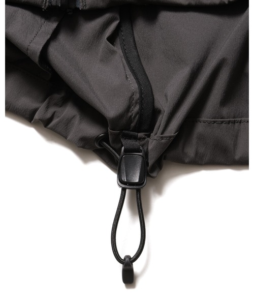 F.C.Real Bristol(エフシーレアルブリストル)の「CORDURA STRETCH VENTILATION BLOUSON(ブルゾン・メンズ・チャコールグレー/ブラック/グレイッシュベージュ・LARGE/MEDIUM/SMALL/X-LARGE/XX-LARGE)」の16枚目の写真