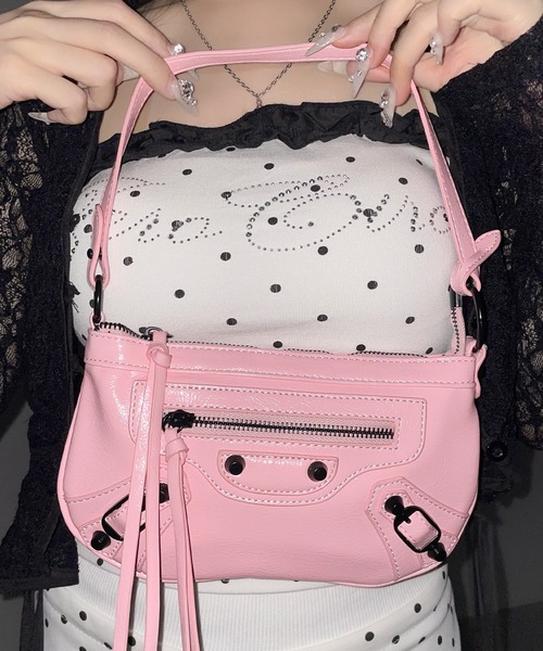 me+em select(ミームセレクト)の「【 ショルダーストラップ付き2WAY 】ヴィンテージライクグランジミニハンドバッグ/ vintage like grunge mini hand bag(ショルダーバッグ・レディース・ホワイト/ブラック/ピンク・FREE)」の8枚目の写真