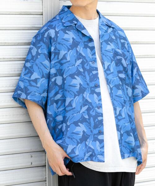 ITEMS URBANRESEARCH(アイテムズ アーバンリサーチ)の「ボタニカルプリント オープンカラー 半袖シャツ(シャツ/ブラウス・メンズ・ブラック/モカ/グレー/ブルー系その他・LARGE/MEDIUM)」の4枚目の写真