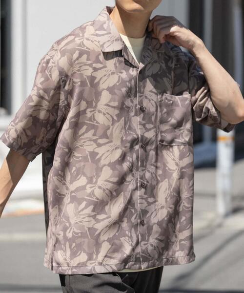 ITEMS URBANRESEARCH(アイテムズ アーバンリサーチ)の「ボタニカルプリント オープンカラー 半袖シャツ(シャツ/ブラウス・メンズ・ブラック/モカ/グレー/ブルー系その他・LARGE/MEDIUM)」の6枚目の写真