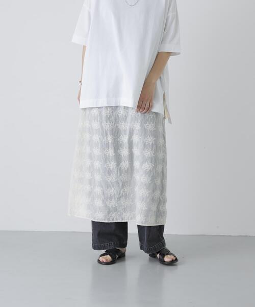 かぐれ(カグレ)の「コットンガーゼ刺繍スカート(スカート・レディース・アイボリー/ブラック・FREE)」の6枚目の写真