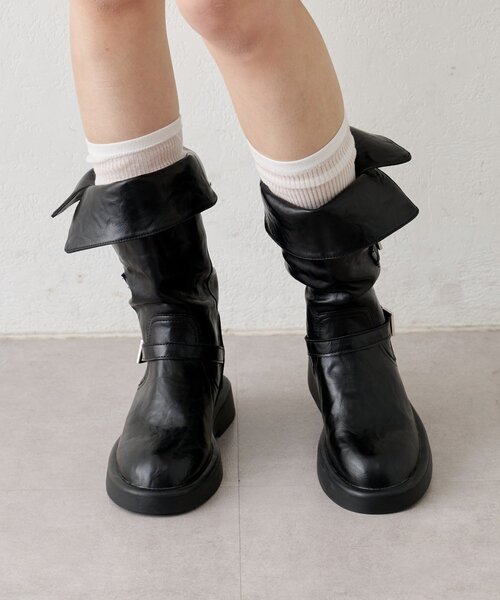 mystic(ミスティック)の「サイドベルトミドルブーツ(ブーツ・レディース・ブラック/ベージュ・SMALL/MEDIUM/LARGE)」の6枚目の写真