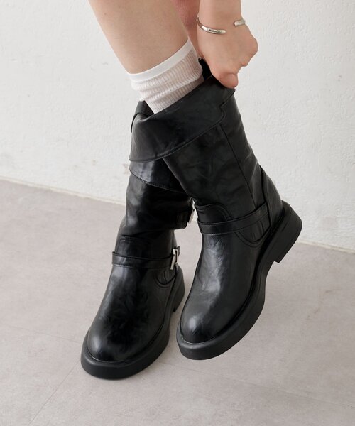 mystic(ミスティック)の「サイドベルトミドルブーツ(ブーツ・レディース・ブラック/ベージュ・SMALL/MEDIUM/LARGE)」の9枚目の写真