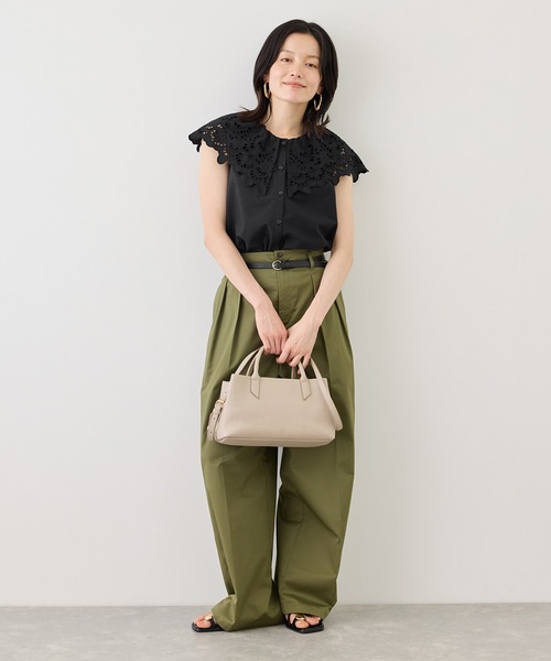 ROPE' PICNIC(ロペピクニック)の「刺繍フリルブラウス(シャツ/ブラウス・レディース・ホワイト/ブラック/ダークブラウン/サックスブルー・FREE)」の5枚目の写真