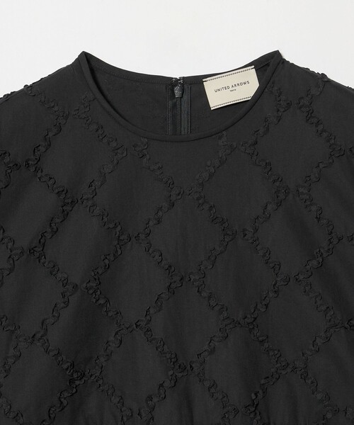 UNITED ARROWS(ユナイテッドアローズ)の「エンブロイダリー フリル フレンチスリーブ ブラウス(シャツ/ブラウス・レディース・ブラック/ライトブルー/ホワイト・FREE)」の10枚目の写真