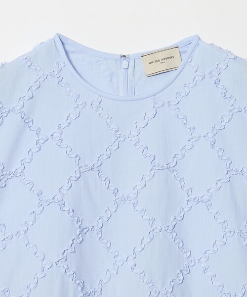 UNITED ARROWS(ユナイテッドアローズ)の「エンブロイダリー フリル フレンチスリーブ ブラウス(シャツ/ブラウス・レディース・ブラック/ライトブルー/ホワイト・FREE)」の17枚目の写真