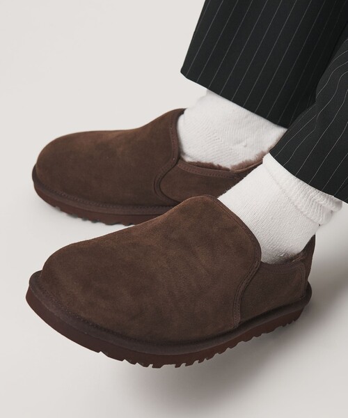 UGG(アグ)の「<UGG>Kenton スリッポン(モカシン/デッキシューズ・レディース・ダークブラウン・5/6/7)」の4枚目の写真