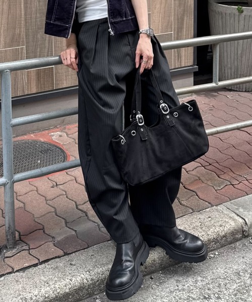 Chikashitsu +(チカシツプラス)の「【Chikashitsu +】double tuck stripe slacks / 【チカシツプラス】ダブルタックストライプスラックス(スラックス・メンズ・ブラック・L/M/S)」の10枚目の写真