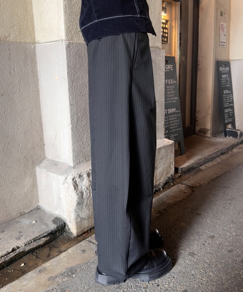 Chikashitsu +(チカシツプラス)の「【Chikashitsu +】double tuck stripe slacks / 【チカシツプラス】ダブルタックストライプスラックス(スラックス・メンズ・ブラック・L/M/S)」の5枚目の写真