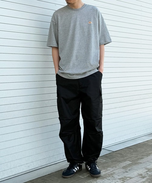KELTY(ケルティ)の「【KELTY】≪別注≫Back Print vintage archive classical LOGO crewneck Tee Colorful Print(Tシャツ/カットソー・レディース・ホワイト/ブラック/グレー/ピンク・S/L/XS/M)」の11枚目の写真