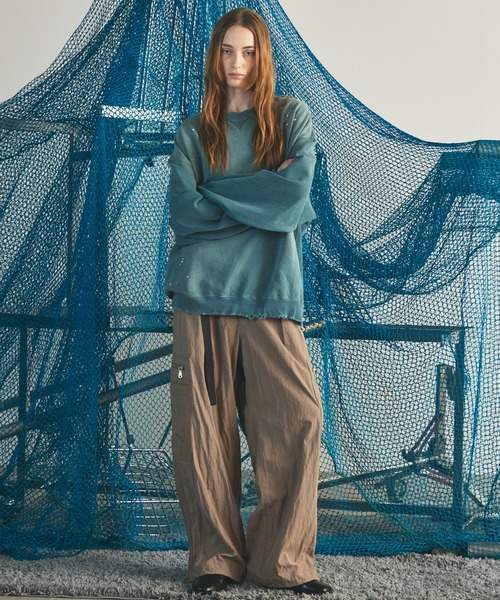 MAISON SPECIAL(メゾンスペシャル)の「《UNISEX》Fibrillated Nylon Prime-Wide Belted Garden Pants/フィブリルナイロンプライムワイドベルテッドガーデンパンツ【MAISON SPECIAL/メゾンスペシャル】(その他パンツ・メンズ・ブラック/グレイッシュベージュ/ターコイズブルー・2/1/0)」の6枚目の写真
