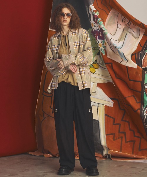 MAISON SPECIAL(メゾンスペシャル)の「《UNISEX》Fibrillated Nylon Prime-Wide Belted Garden Pants/フィブリルナイロンプライムワイドベルテッドガーデンパンツ【MAISON SPECIAL/メゾンスペシャル】(その他パンツ・メンズ・ブラック/グレイッシュベージュ/ターコイズブルー・2/1/0)」の9枚目の写真