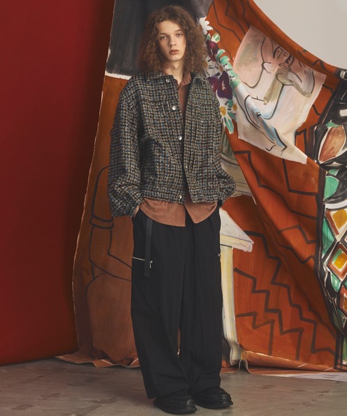 MAISON SPECIAL(メゾンスペシャル)の「《UNISEX》Fibrillated Nylon Prime-Wide Belted Garden Pants/フィブリルナイロンプライムワイドベルテッドガーデンパンツ【MAISON SPECIAL/メゾンスペシャル】(その他パンツ・メンズ・ブラック/グレイッシュベージュ/ターコイズブルー・2/1/0)」の13枚目の写真